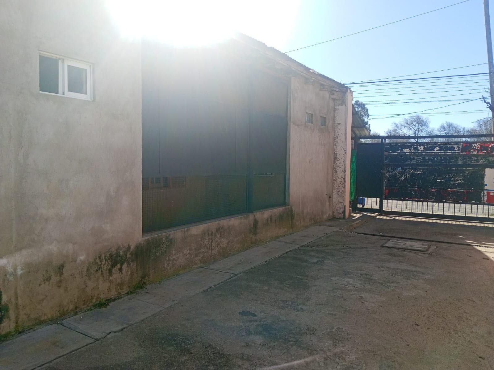 HOUSE FOR SALE PLUS TWO APARTMENTS IN VILLA MERCEDES, SAN LUIS.