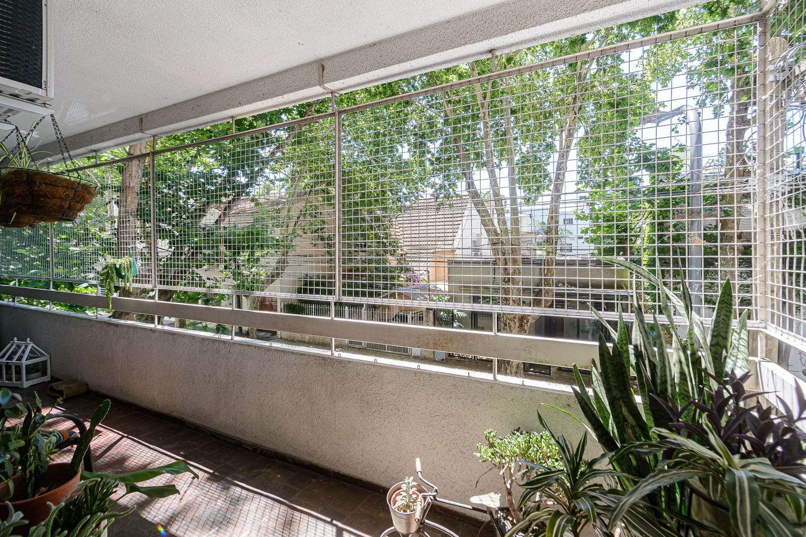 Apartment for sale in Olivos-Vias/Maipu: 4 rooms, eligible for financing