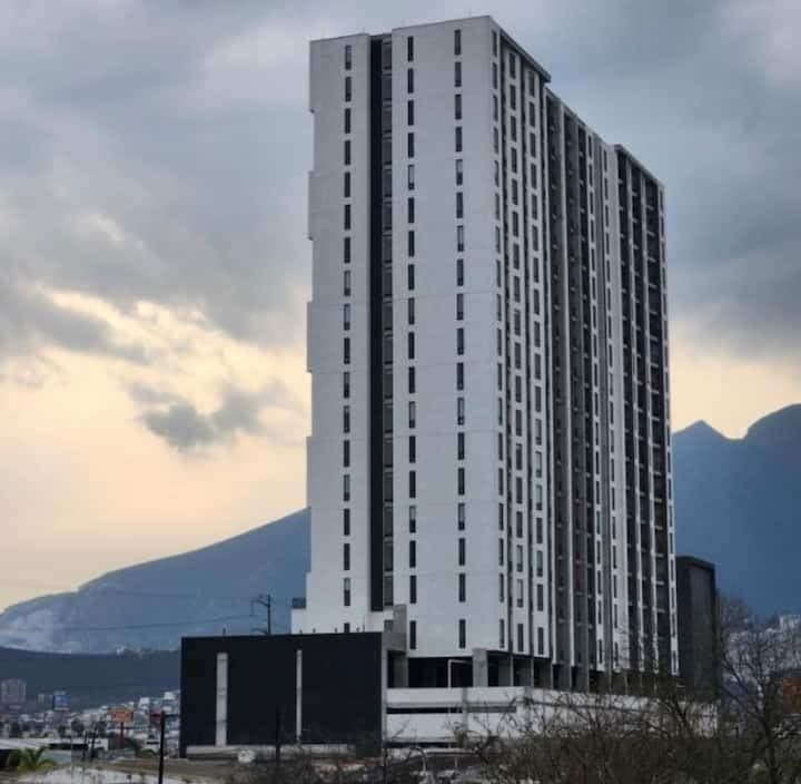 APARTMENT FOR RENT IN TORRE MITT, MITRAS NORTE AREA