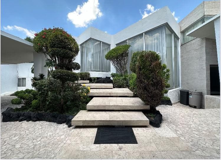 House in Pedregal de San Francisco, Coyoacán