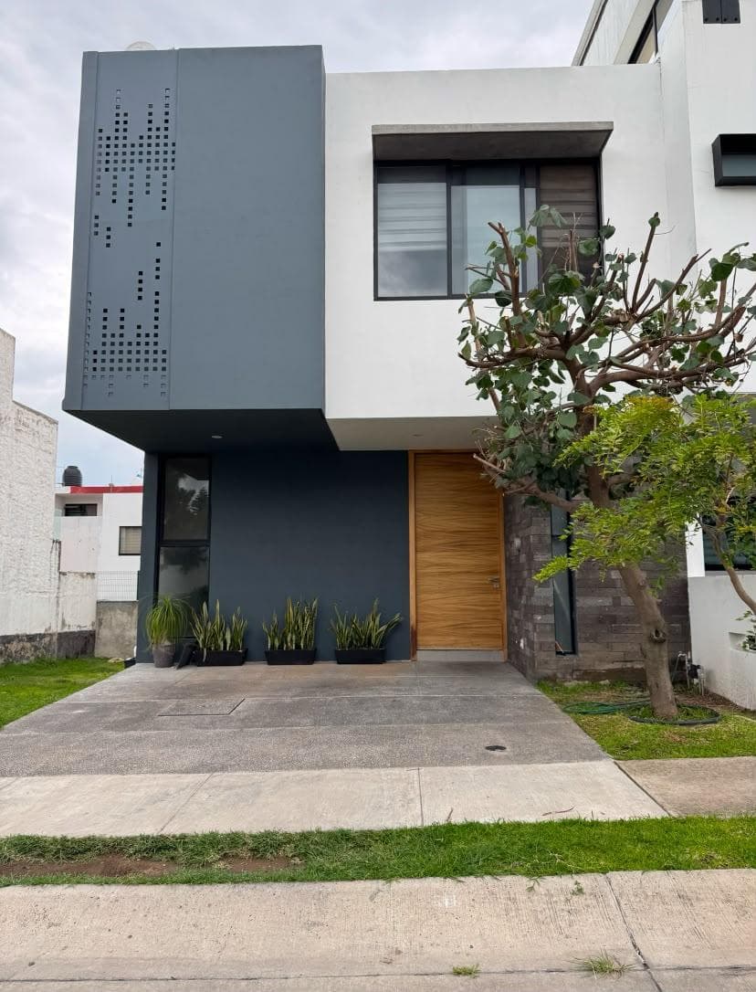 House in the La Cima Subdivision