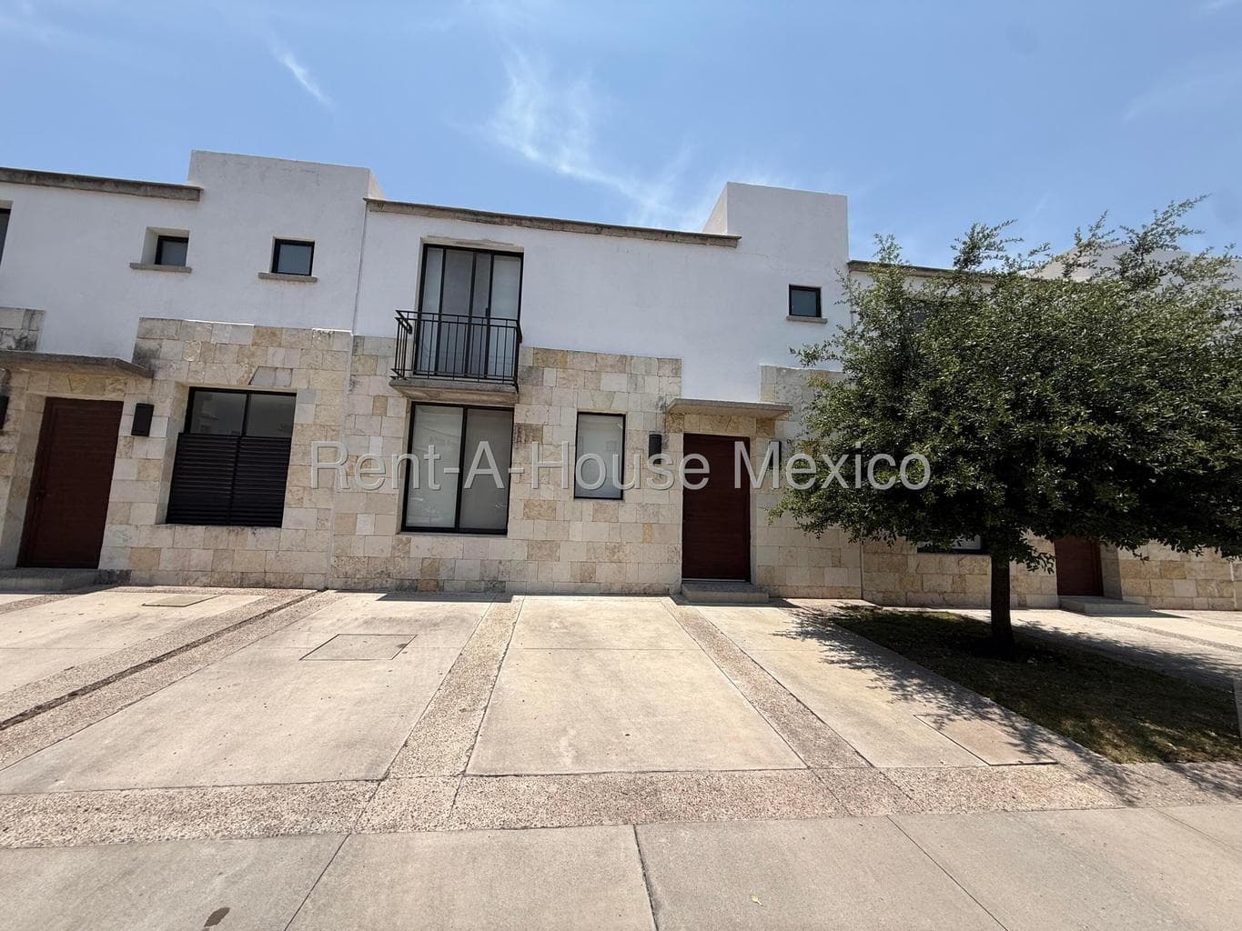 House for Rent in the El Refugio Residential Community