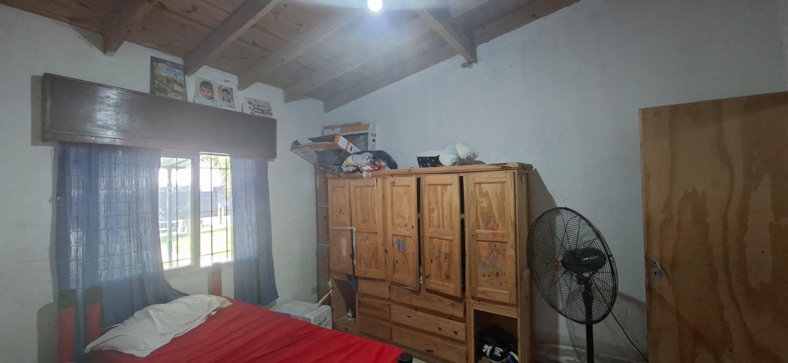 4-room house with patio on José Clemente Paz Street
