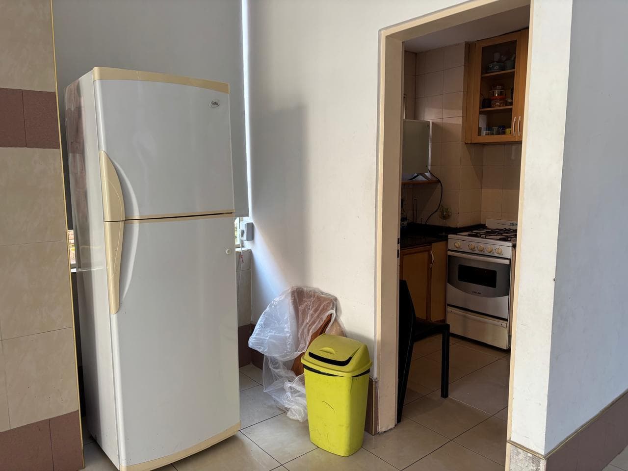 3- or 4-room apartment with amenities and a garage. North Almagro
