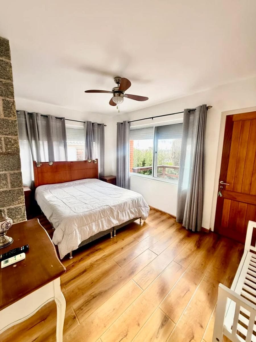 4-Bedroom House for Annual Rent in the Faro Area, Peninsula