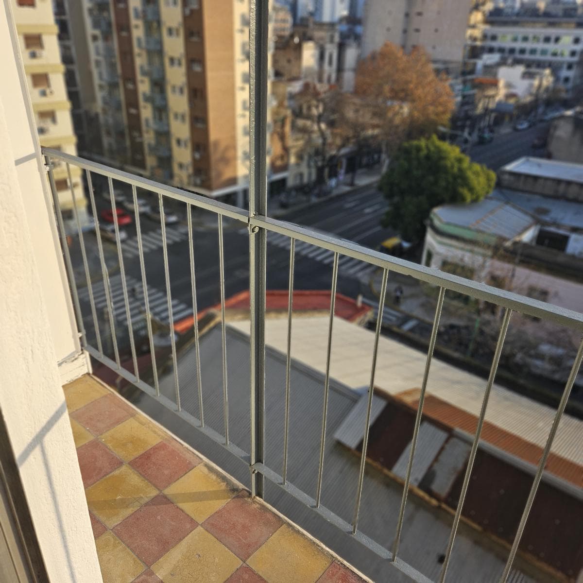 For Sale: Studio Apartment in Balvanera with a Balcony