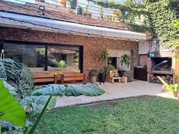 Two-story house for sale, 5 rooms, park, barbecue area, parking spaces, terrace, Villa Ballester.