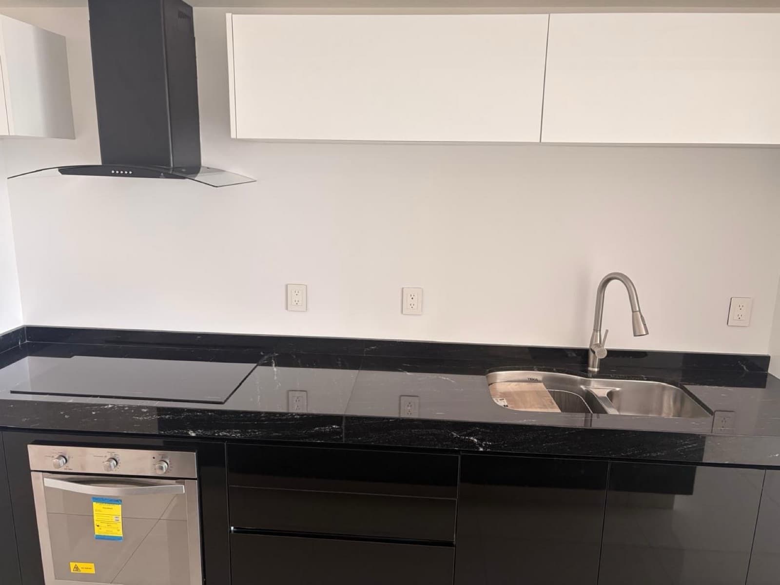 Departamento de Lujo sin muebles Cancun