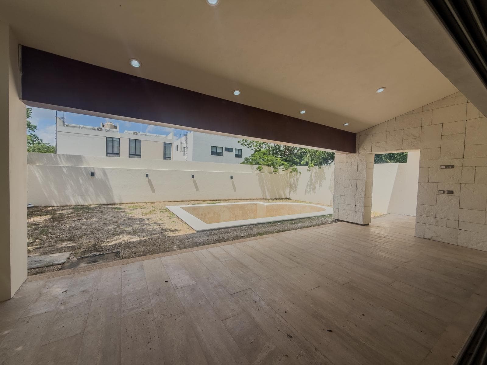 House for Sale in Mérida on a Private Street in Cholul