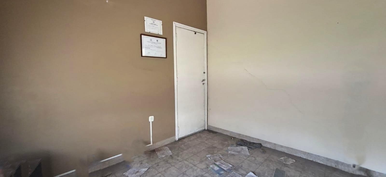 3-Bedroom House with Park in Muñiz - Mortgage-Eligible