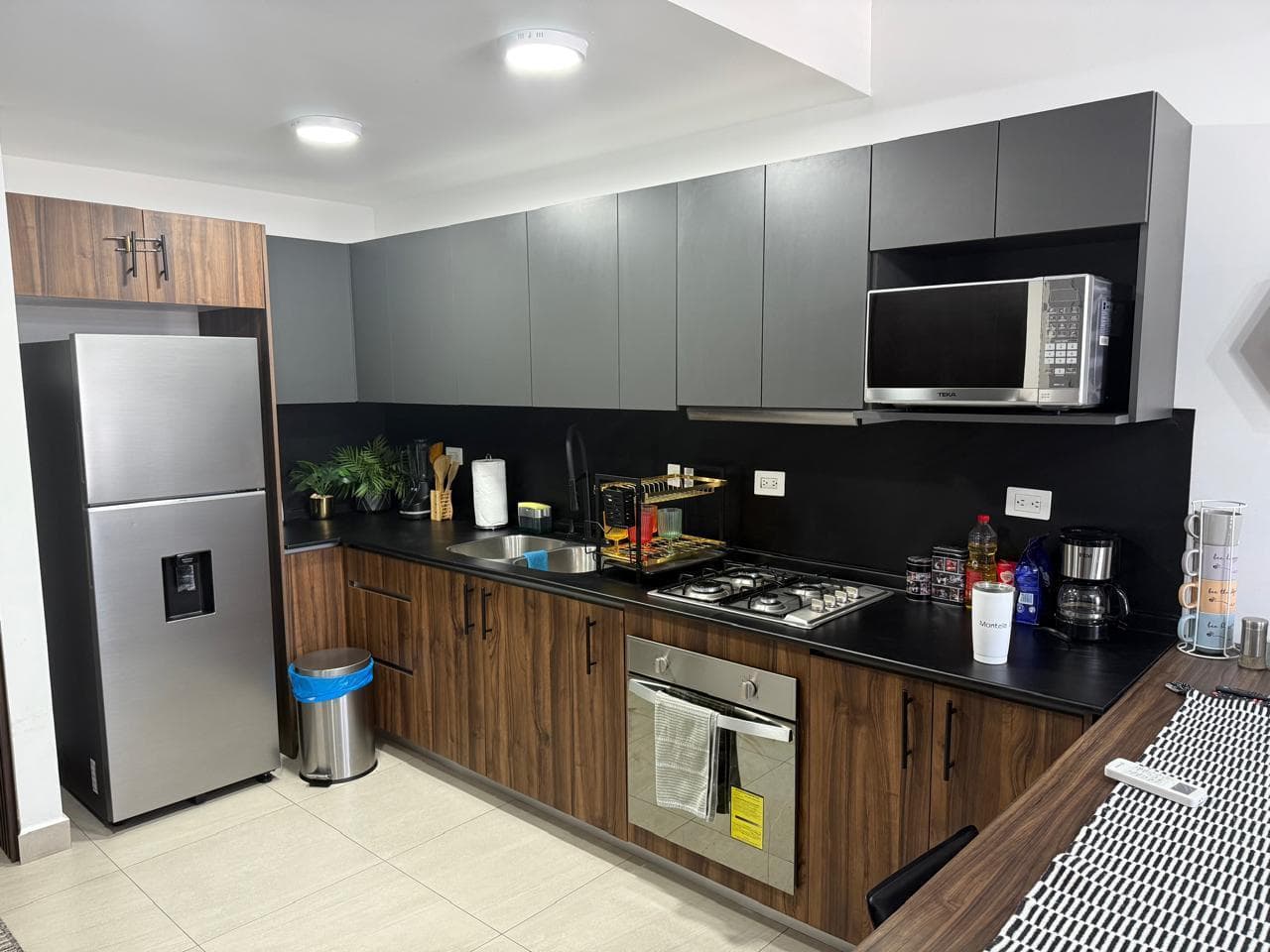 APARTMENT FOR RENT IN TORRE MITT—MITRAS NORTE AREA