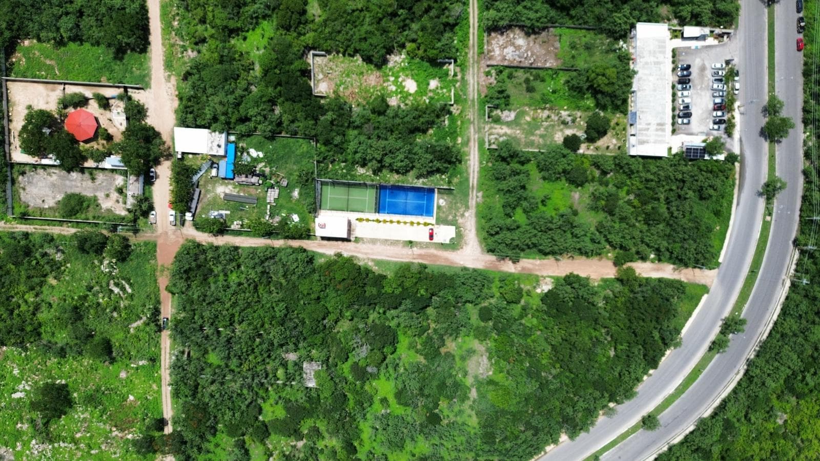Corner Lot for Sale Near Gran Santa Fe Norte, Mérida