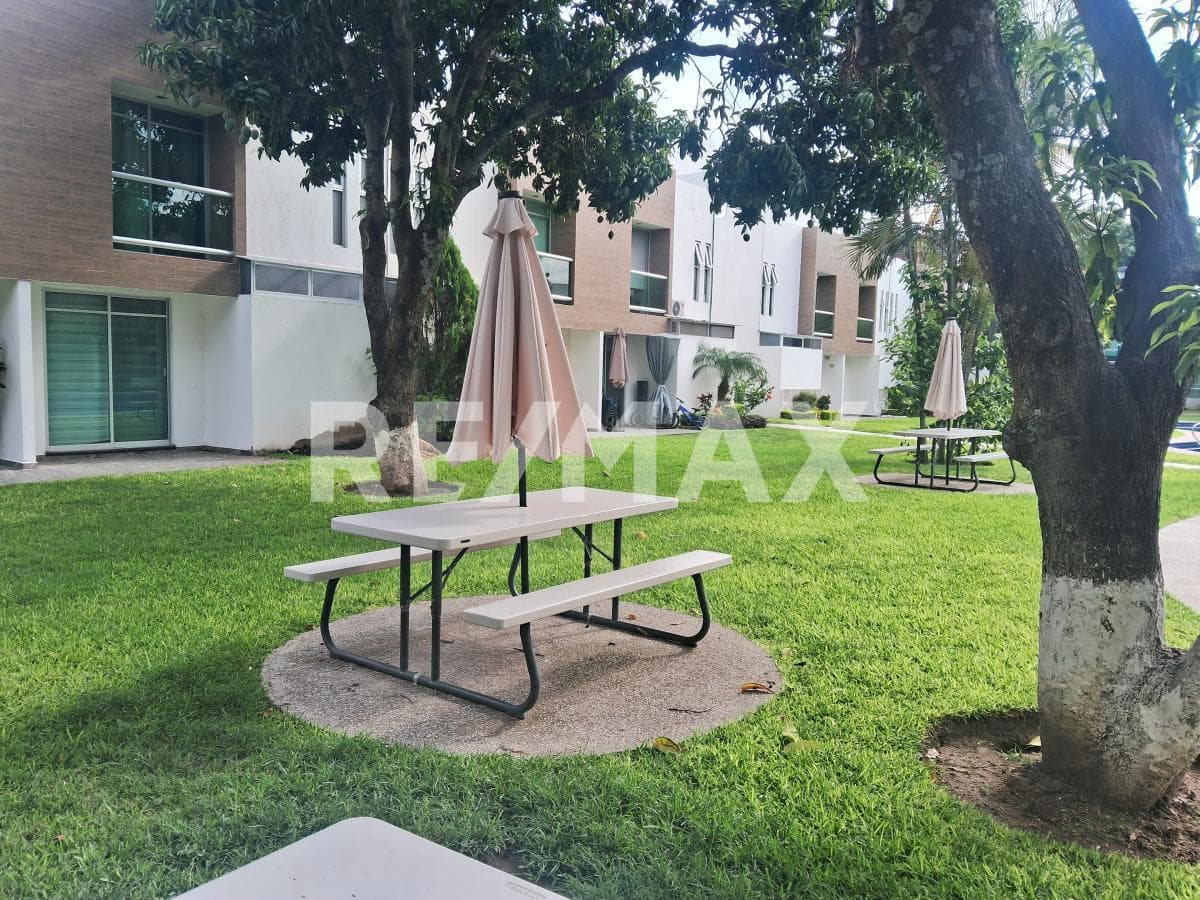 House for Sale in the Manantiales II Condominium, Yautepec