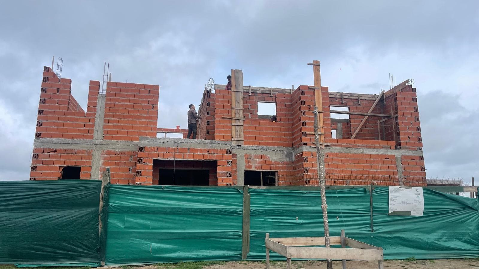 Property for Sale in the Nativas Neighborhood - Puertos del Lago