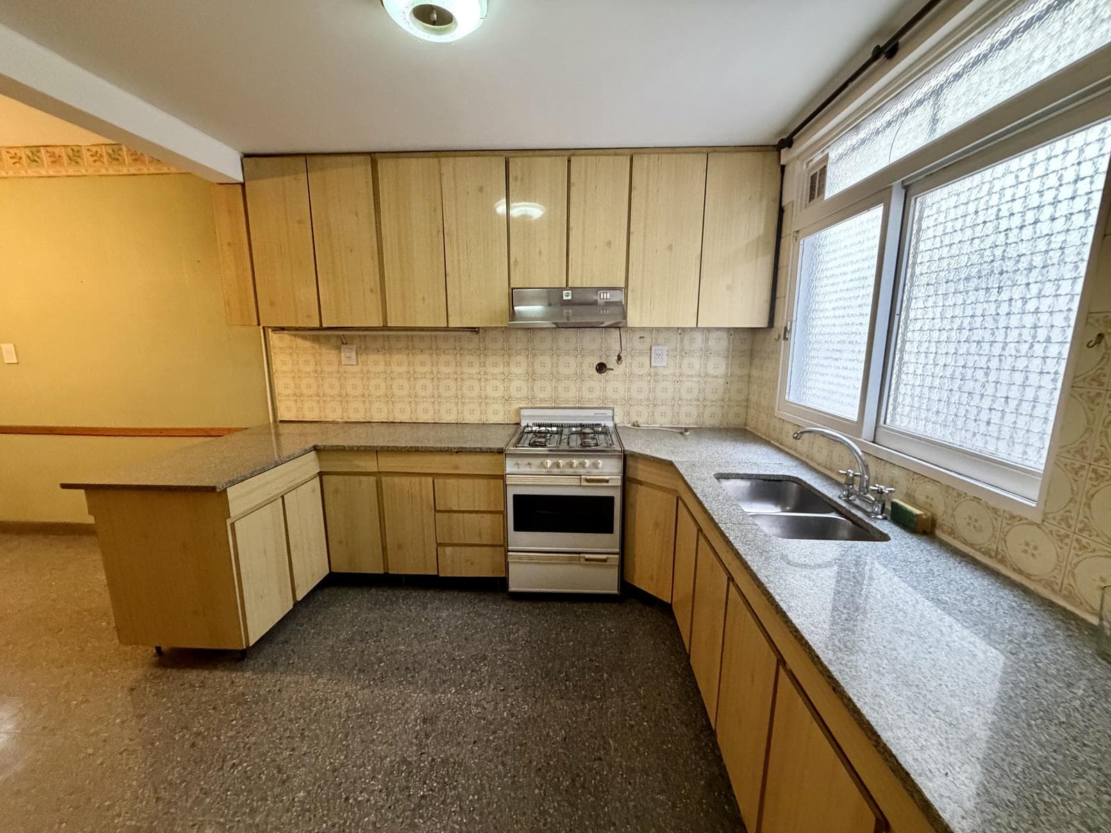 4-room apartment for rent with a separate unit in Belgrano