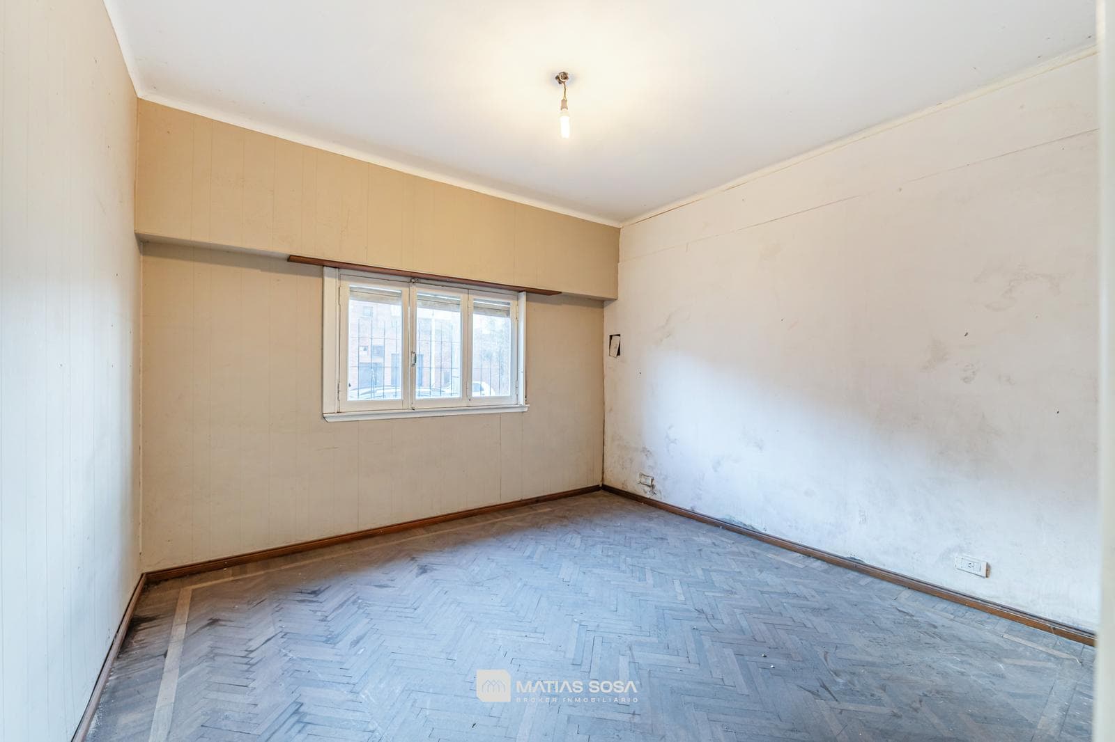 For Sale - House - 3 rooms - Apartment - Barbecue Area - In Need of Renovation - Puerto