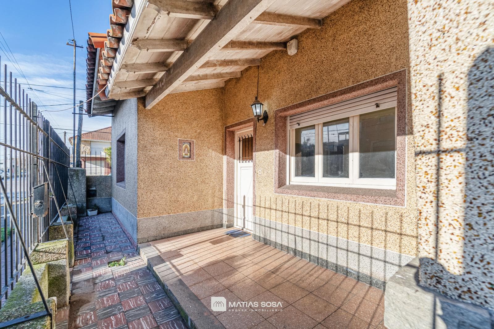 For Sale - House - 3 rooms - Apartment - Barbecue Area - In Need of Renovation - Puerto