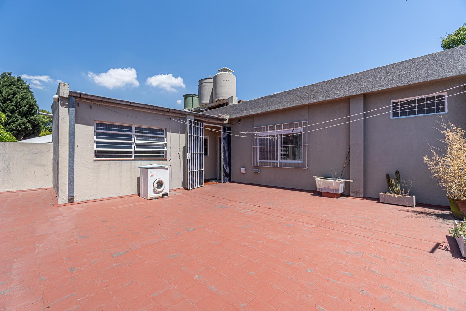 House for sale in Villa Ballester: 4 ROOMS, GARDEN, SWIMMING POOL, BARBECUE AREA, GARAGE, TERRACE