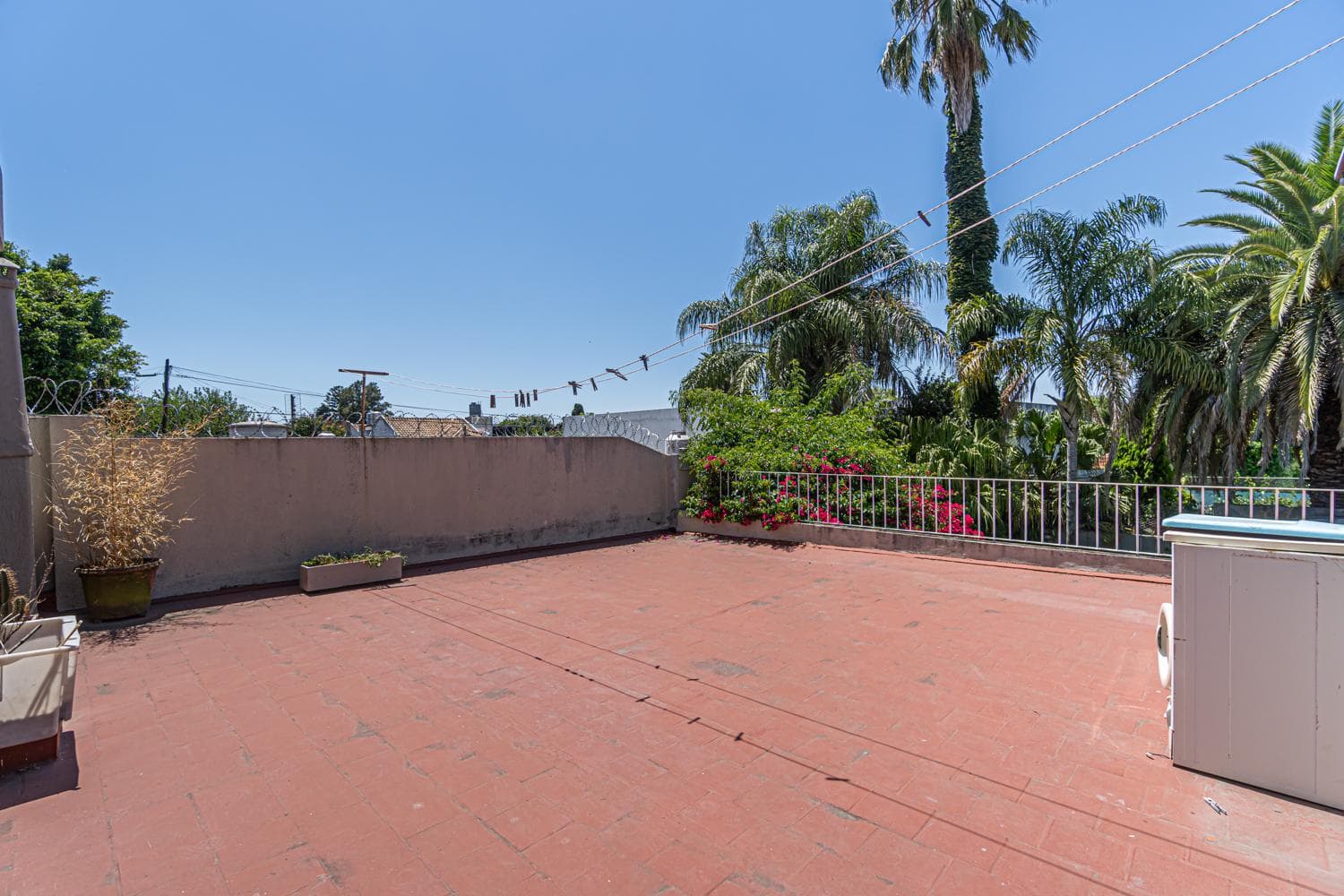 House for sale in Villa Ballester: 4 ROOMS, GARDEN, SWIMMING POOL, BARBECUE AREA, GARAGE, TERRACE