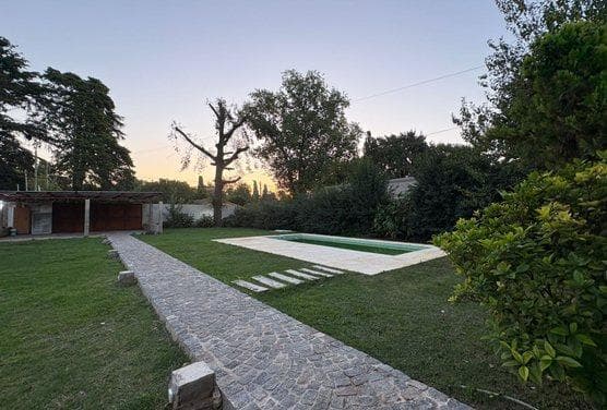 House in Del Viso