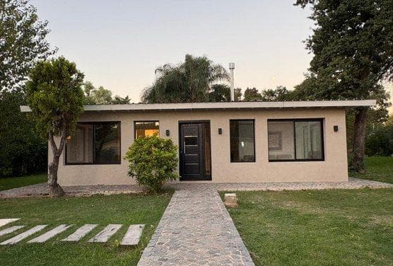 House in Del Viso