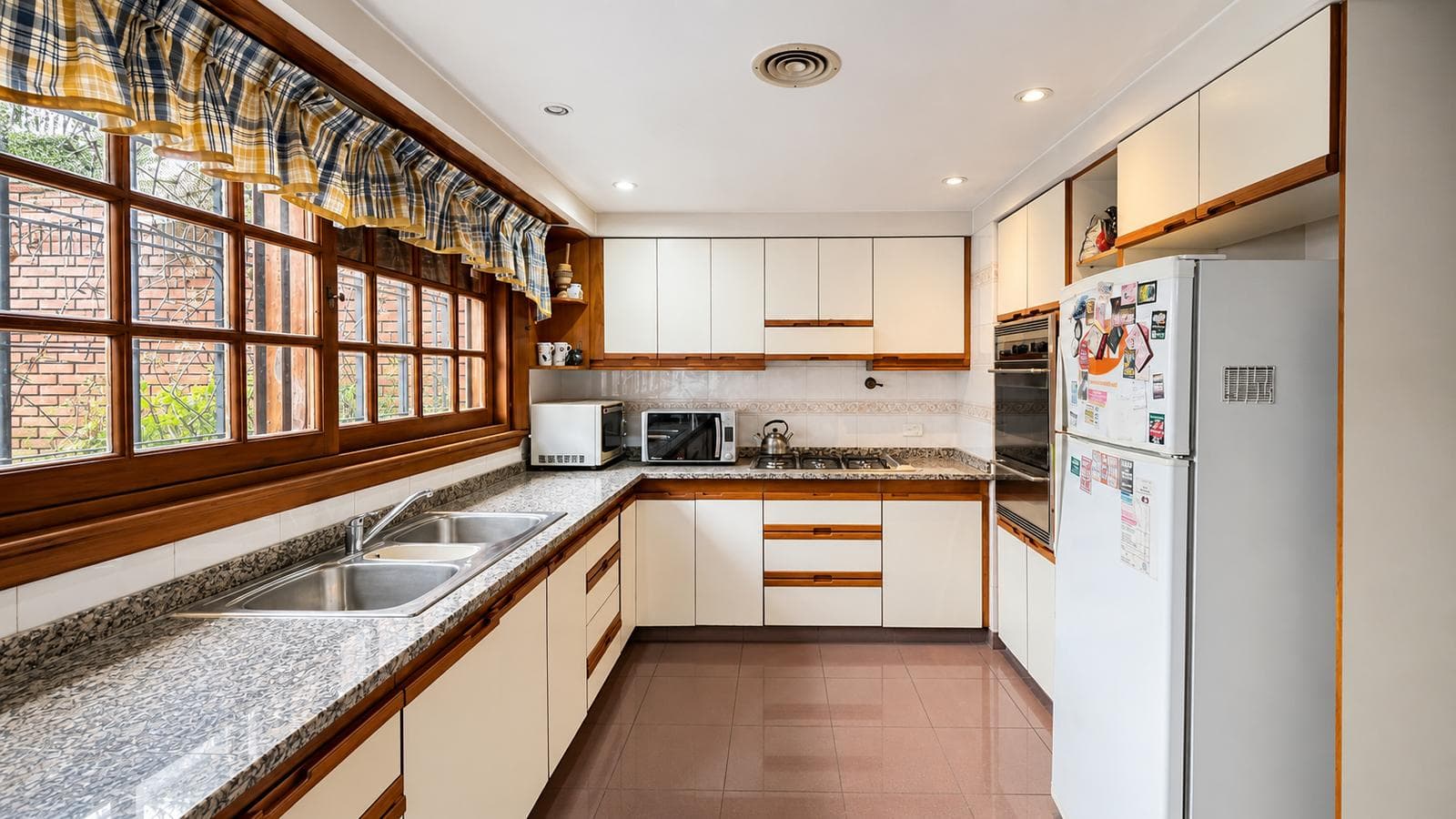 5-room house for sale in Colegiales, eligible for a mortgage