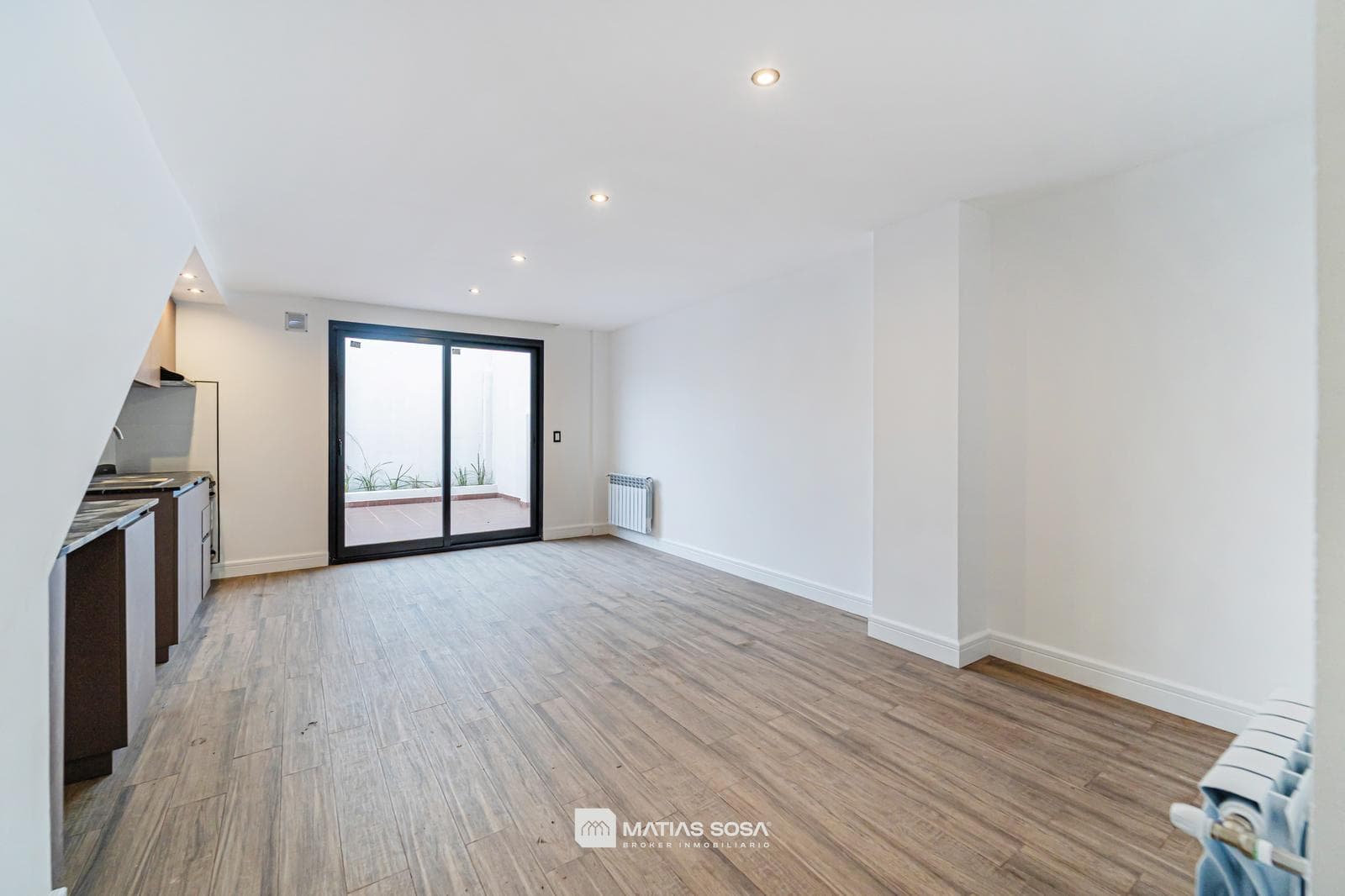 For Sale - Duplex - 2 Rooms - Parque Luro