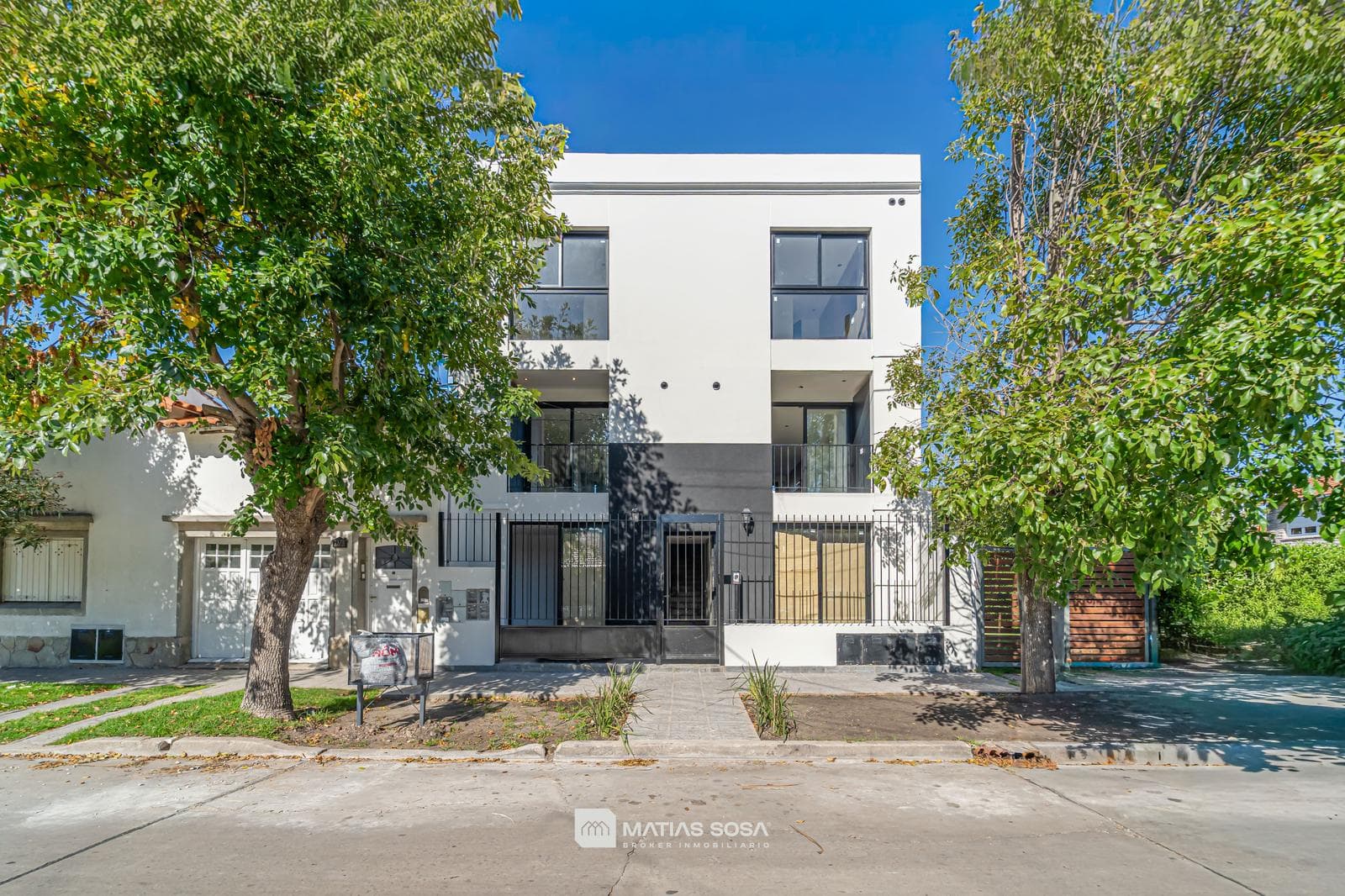 For Sale - Duplex-style apartment - Brand new - 3 rooms