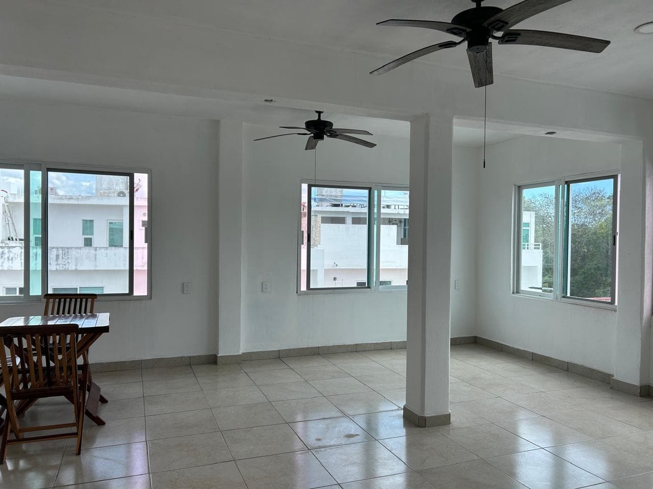 HOUSE FOR SALE IN PUNTA ESTRELLA with an elevator and a transformer