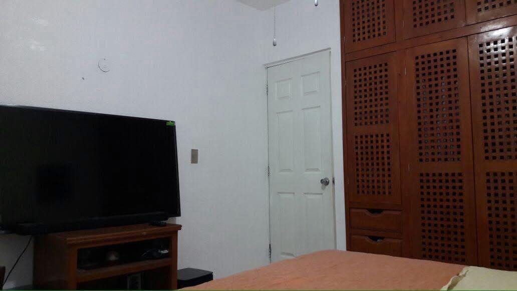 House FOR SALE IN THE LAS AMERICAS RESIDENTIAL COMPLEX!!!