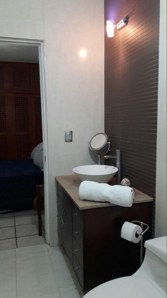 House FOR SALE IN THE LAS AMERICAS RESIDENTIAL COMPLEX!!!