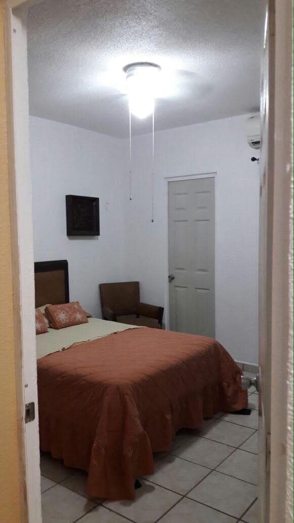 House FOR SALE IN THE LAS AMERICAS RESIDENTIAL COMPLEX!!!