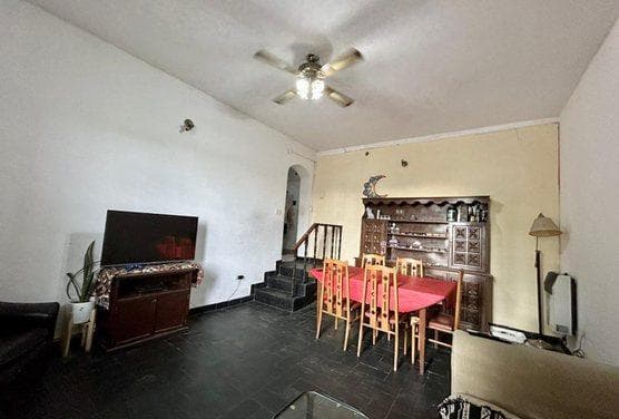 House in Villa Lynch