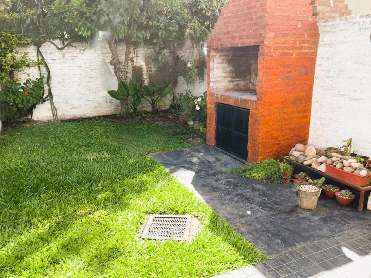 3-BEDROOM HOUSE FOR RENT WITH GARAGE IN PARQUE JOSE C PAZ