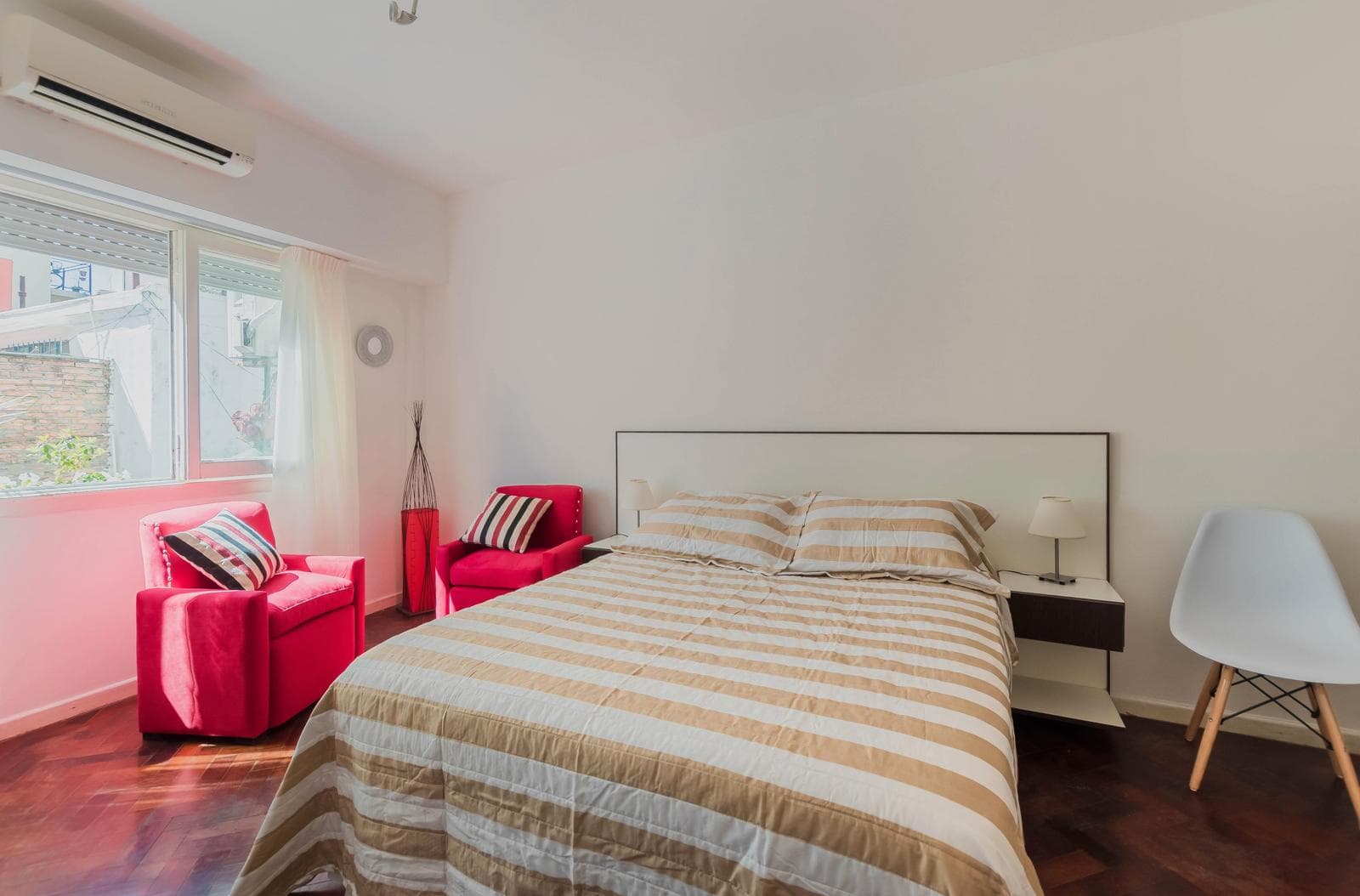 Furnished studio apartment for short-term rent in Caballito