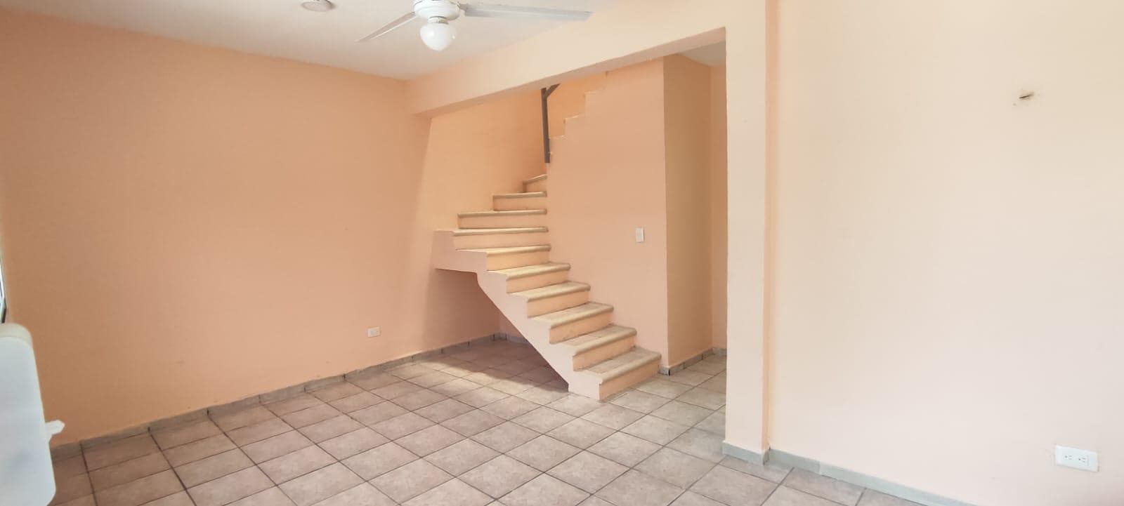 HOUSE FOR RENT, 3 BEDROOMS, VILLAMAR 2