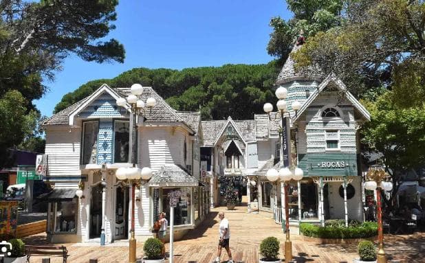 Inn for Sale, 19 Apartments, One Block from the Ocean