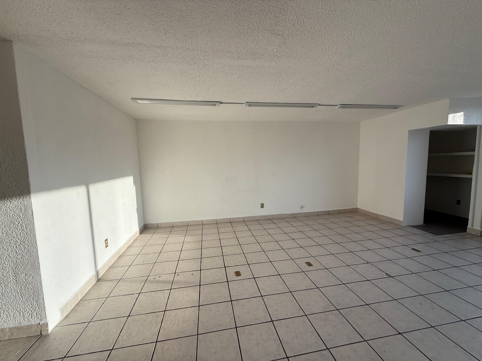 Office Space for Rent in Del Valle Centro