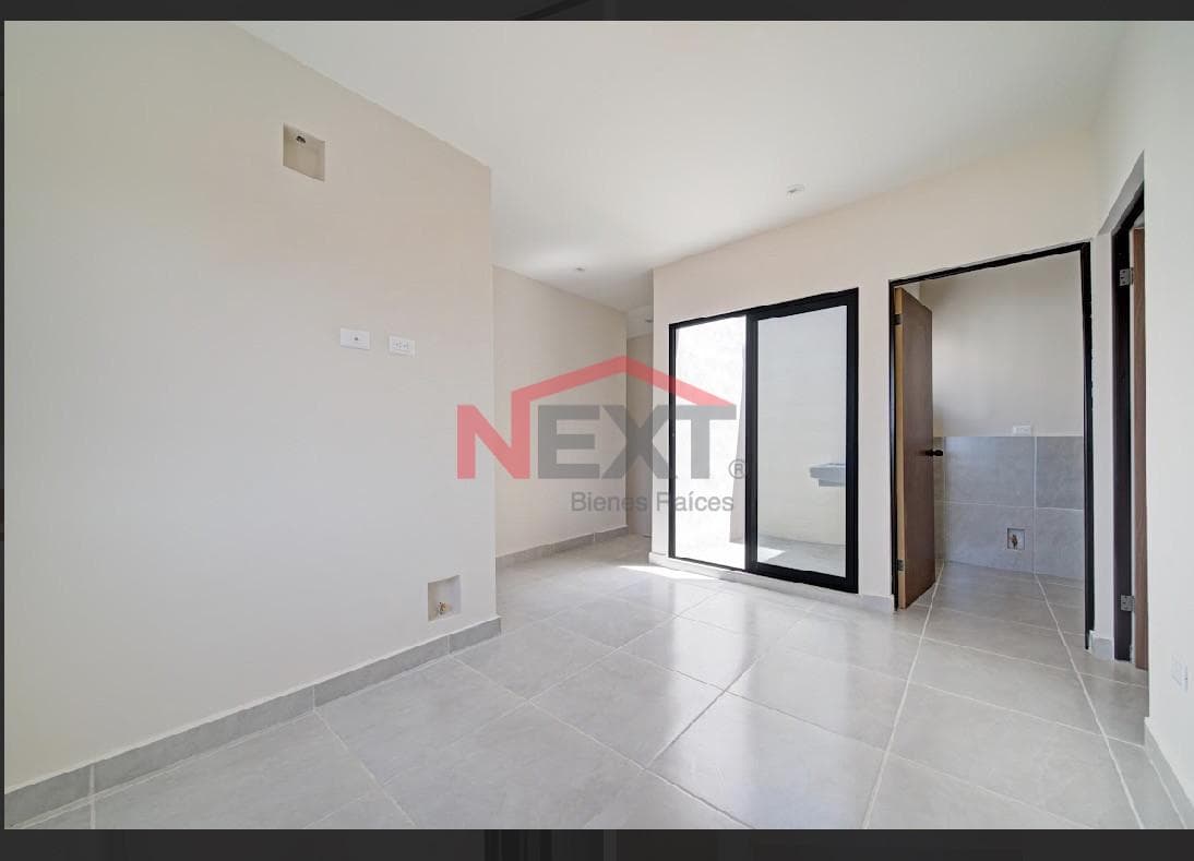 House for Sale in Montalia | With a bedroom on the ground floor and solar panels | 1 block from Valdés Sánchez