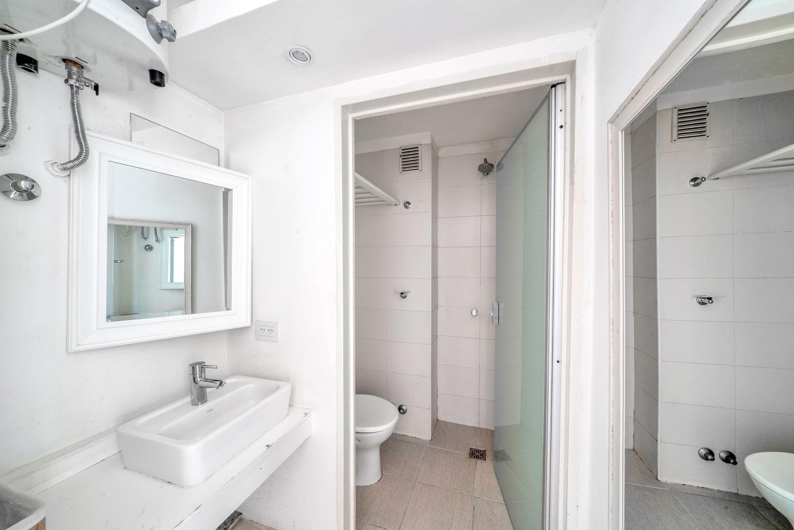 Furnished studio apartment with amenities available for short-term rent in Almagro