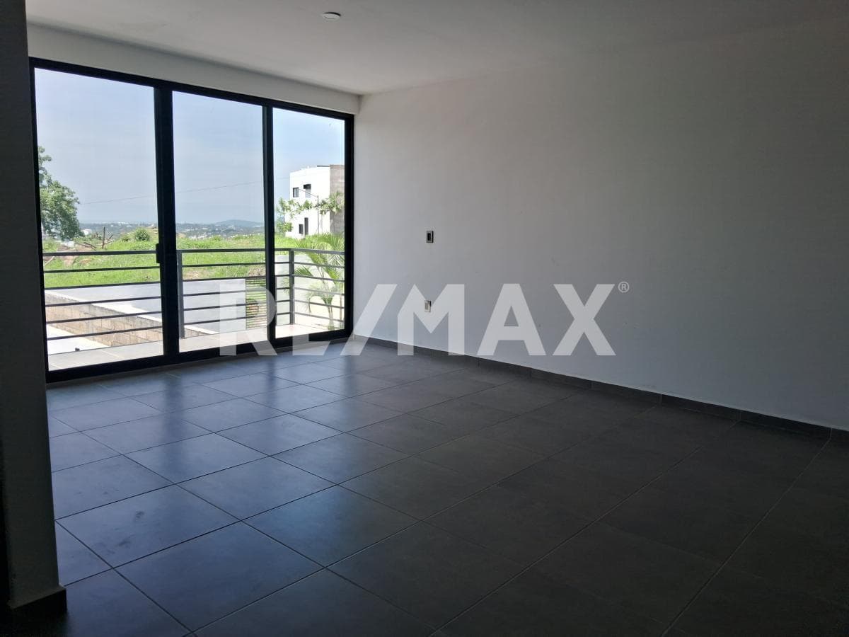 House for Sale in Morelos, Burgos Bugambilias, Temixco