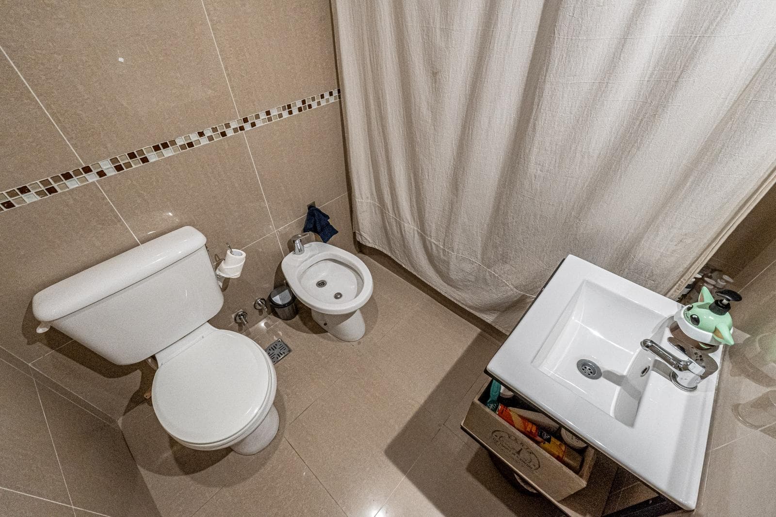 4-room apartment with a terrace—For Sale