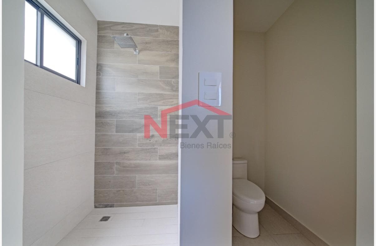 House for Sale in Privanza Calizas | 3 Minutes from the Country Club | 6 Solar Panels | Garden with Bar and Grill