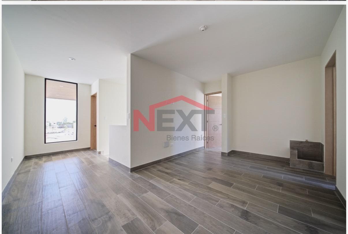 House for Sale in Privanza Calizas | 3 Minutes from the Country Club | 6 Solar Panels | Garden with Bar and Grill