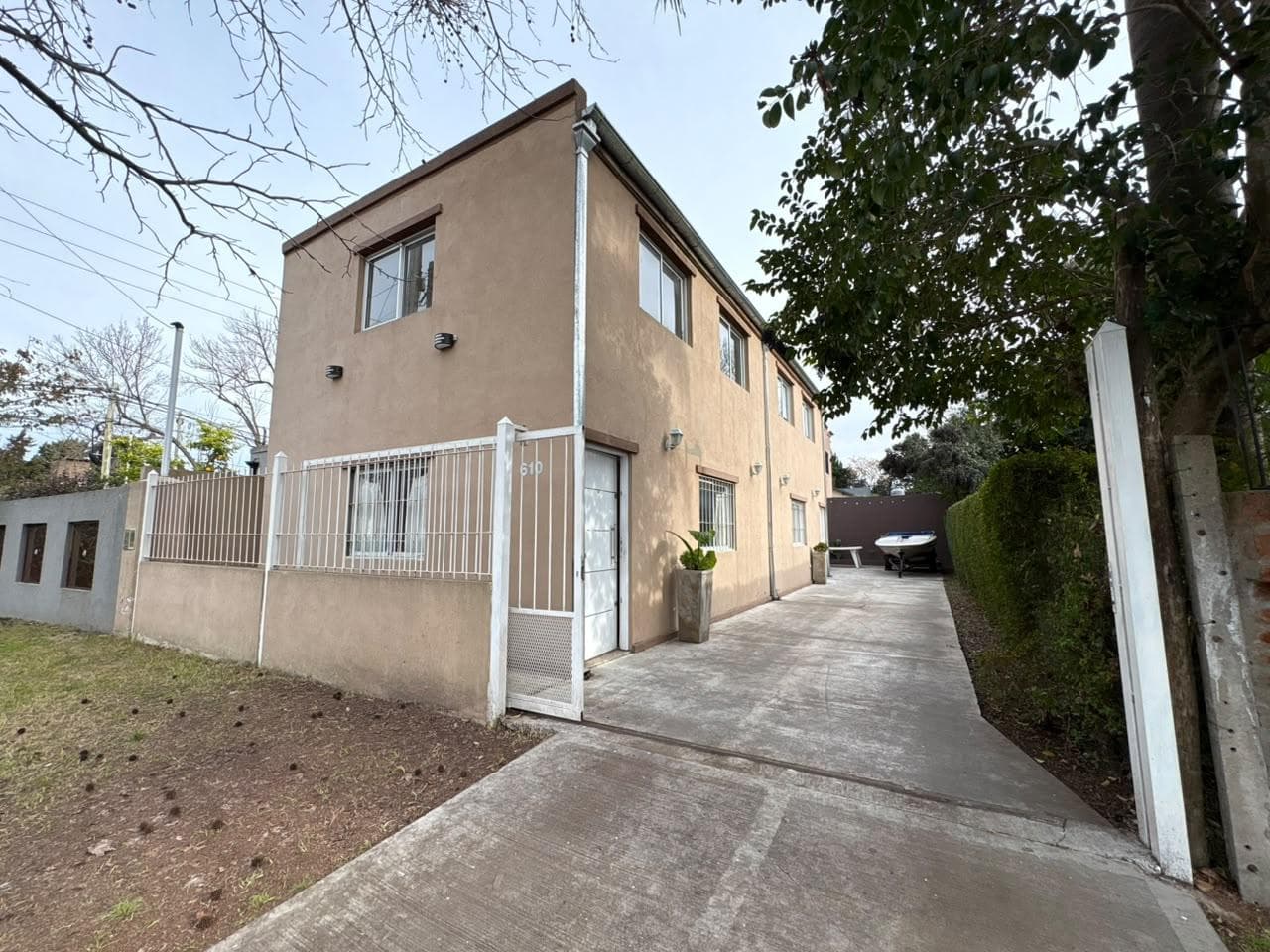 Brand-new 2-room apartment in Pilar FOR SALE