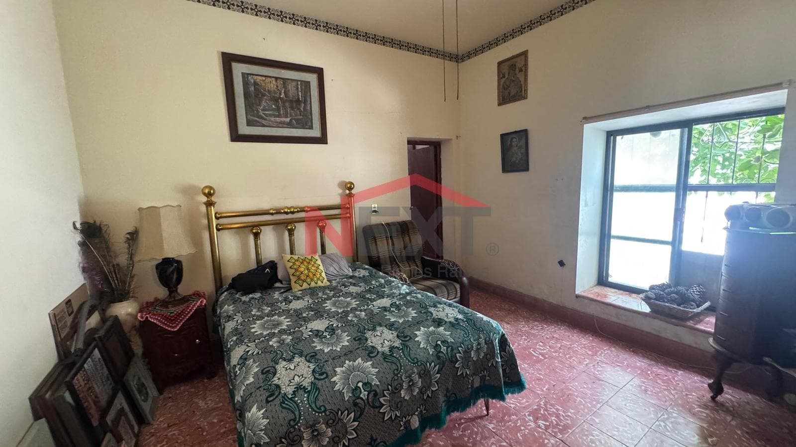 House for Sale in the Historic Center of Arteaga | Suitable for a Boutique Hotel, Restaurant, or Tourism Project