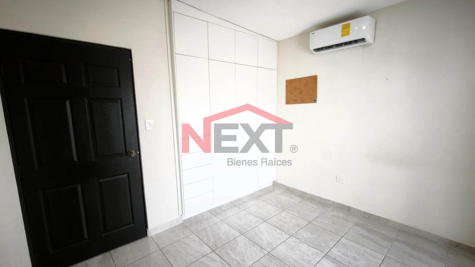 HOUSE FOR RENT IN ACACIA RESIDENCIAL, CATALINAS SECTION