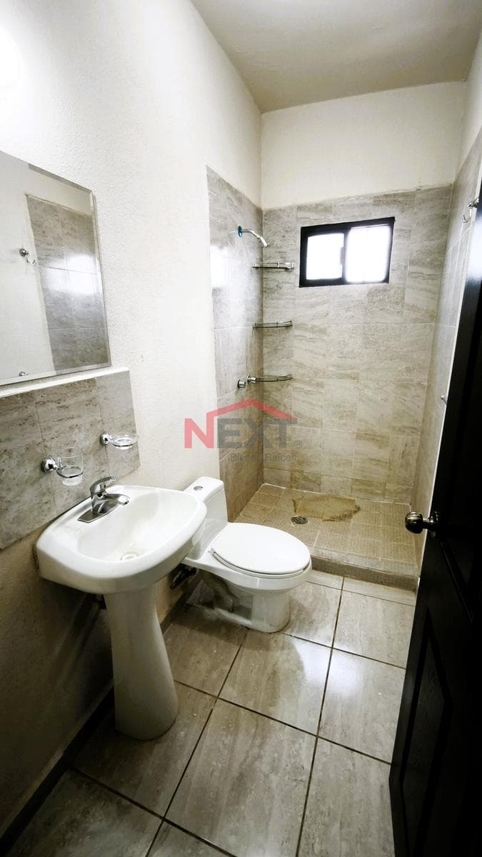 HOUSE FOR RENT IN ACACIA RESIDENCIAL, CATALINAS SECTION