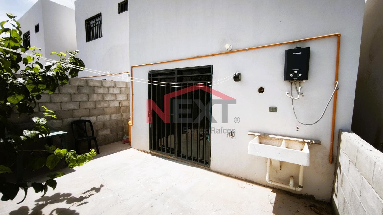 HOUSE FOR RENT IN ACACIA RESIDENCIAL, CATALINAS SECTION