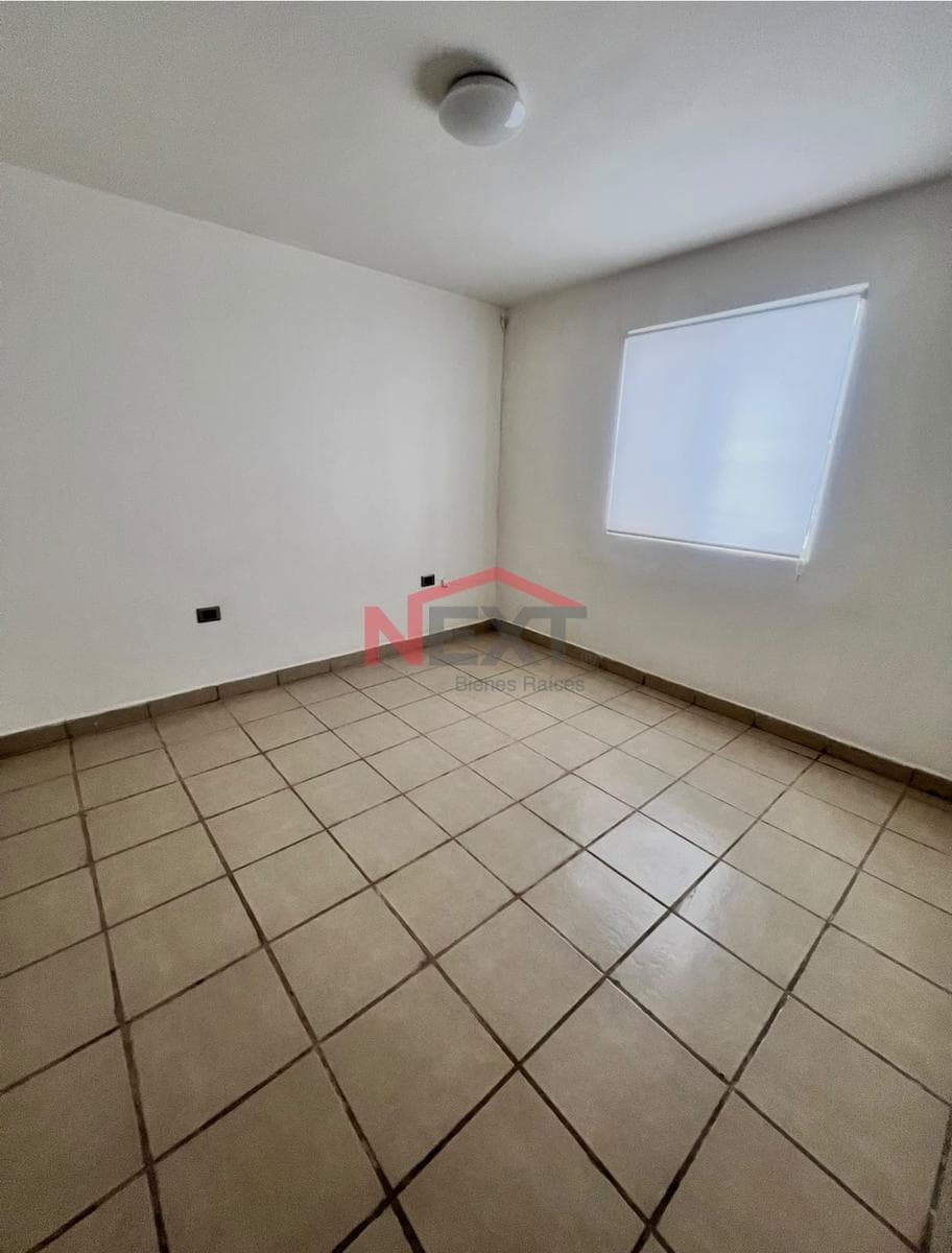 House for Rent, Commercial Area, 1st Floor, 4 Spaces